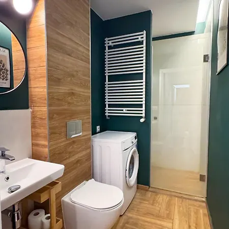 Mint Apartment With Outdoor Space - Self Check-In Warsaw Exterior photo