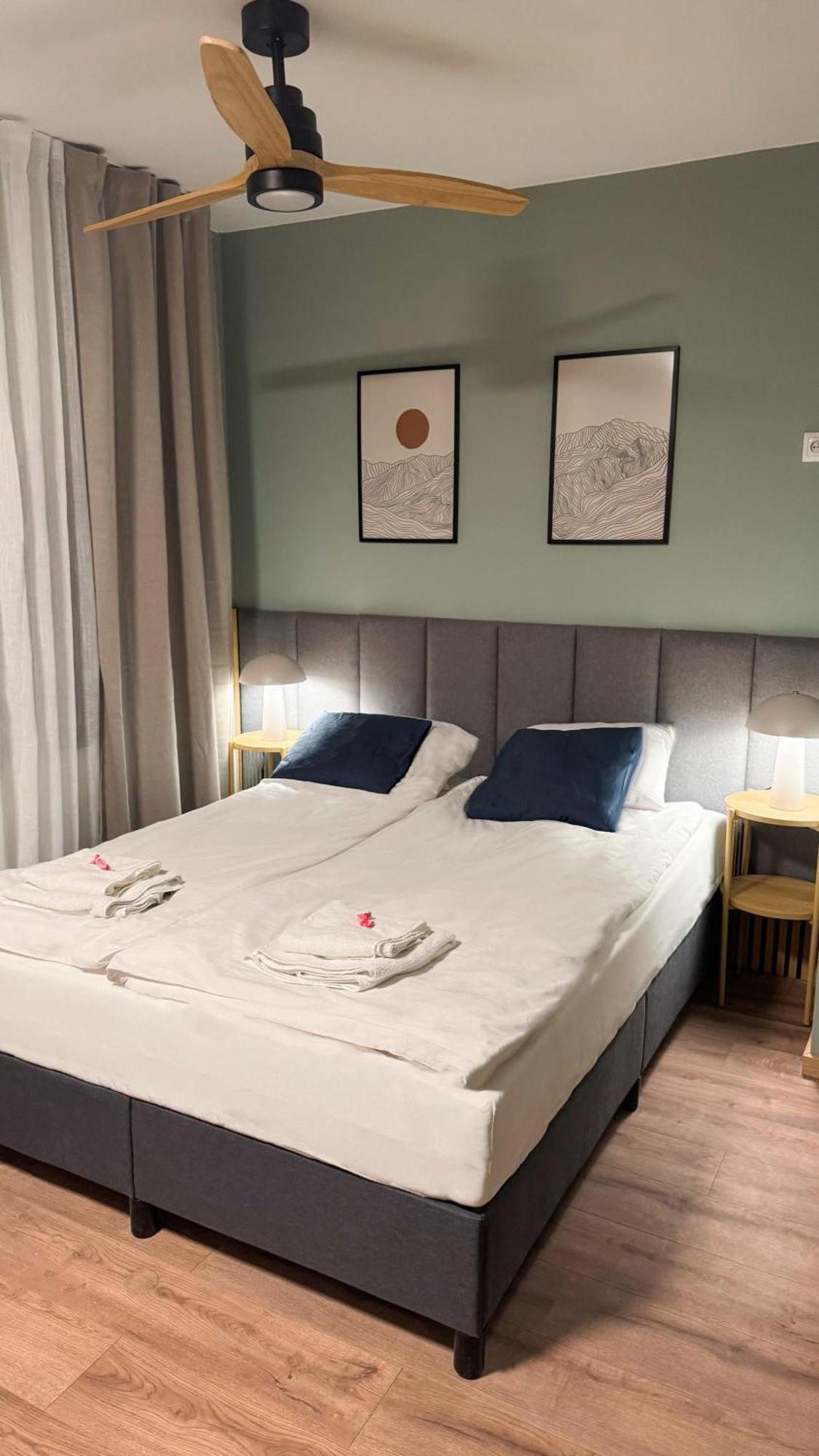 Mint With Outdoor Space - Self Check-in Apartamento Varsovia